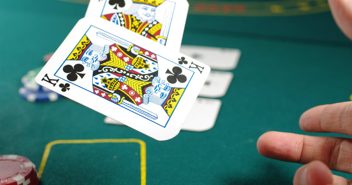 Ответить на несколько вопросов о стратегии покера Хорошо