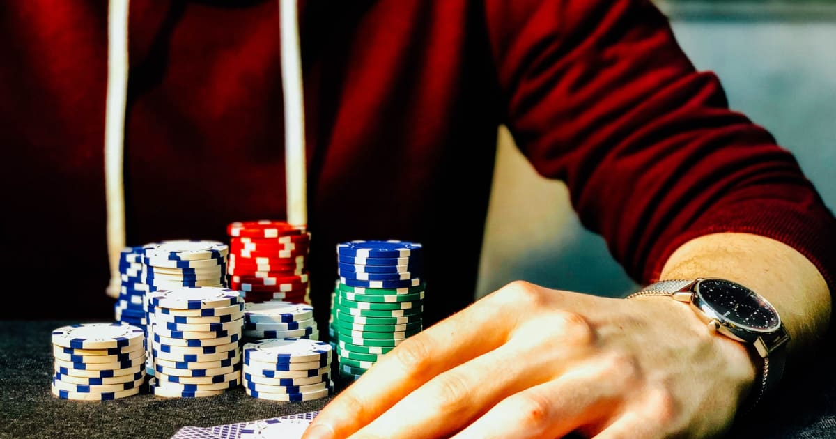 Руководство по 3-карточному онлайн-покеру