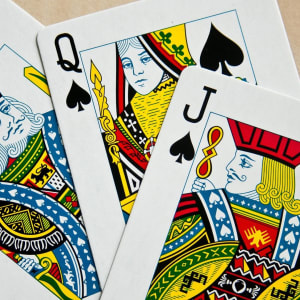 Правила и стратегии игры в трехкарточный покер